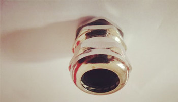 廠家應(yīng)該如何保養(yǎng)金屬電纜防水接頭?